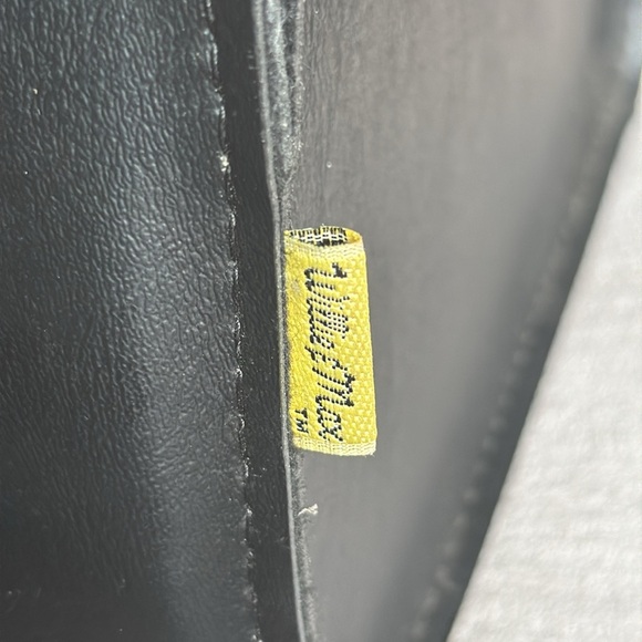 Willie & Max Black Magic Sissy Bar Bag Motorcycle Riding Biker Saddlebag - Picture 9 of 12